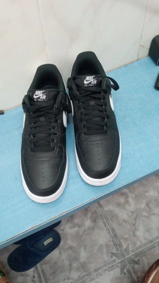 Nike Air Force 1 Negras y Blancas