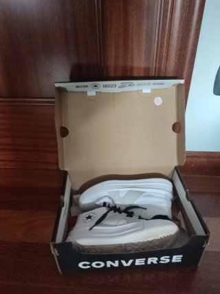 Zapatillas Converse niño negras y blancas talla 33