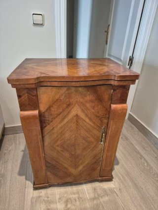 Máquina de coser Singer antigua