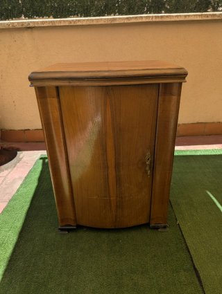 Máquina de coser antigua Wertheim BR con mueble