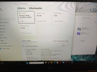 HP Victus  i7-13700H RTX 4060 8GB