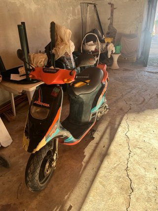 Piaggio Storm 50cc Scooter