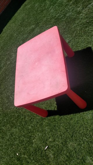MESA INFANTIL IKEA