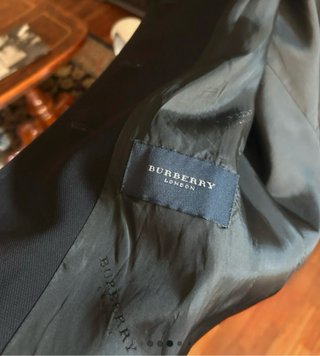 Americana Burberry Negra