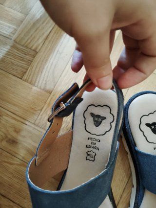 Sandalias Oveja Negra Talla 37 Suela Alta