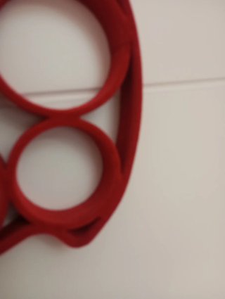 Percha terciopelo rojo búho
