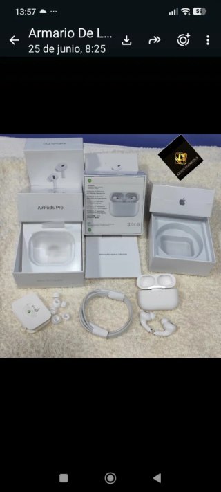 Apple AirPods Pro Blancos