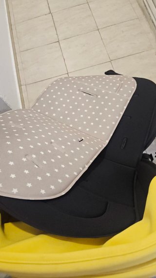 Bugaboo Bee 3 + Regalos