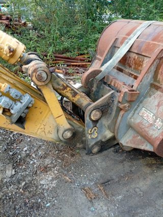 Retroexcavadora Komatsu PC360LC
