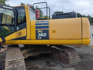 Retroexcavadora Komatsu PC360LC