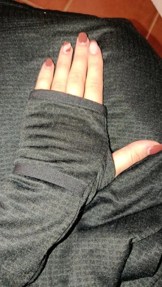 Chaqueta deportiva negra