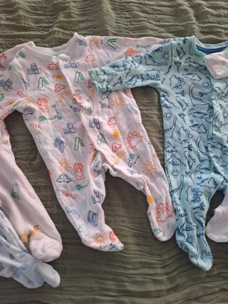 Lote pijamas bebé