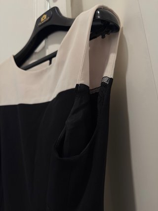Vestido corto elegante negro y blanco
