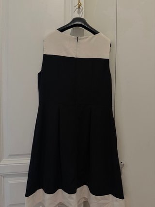 Vestido corto elegante negro y blanco