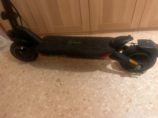 Patín Eléctrico Negro