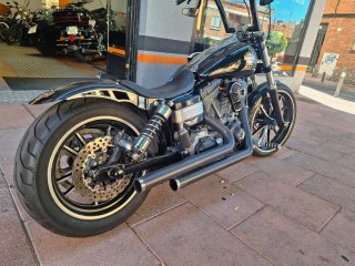 Harley Davidson Dyna Super Glide Negra