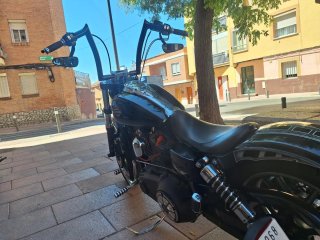 Harley Davidson Dyna Super Glide Negra