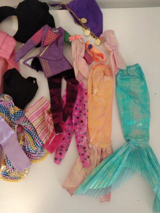 Conjunto di Abbigliamento per Barbie e Bambole Simili