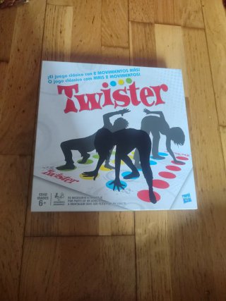 Juego de mesa Twister Hasbro completo