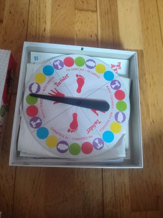 Juego de mesa Twister Hasbro completo