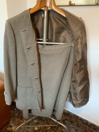 Conjunto Chaqueta y Falda