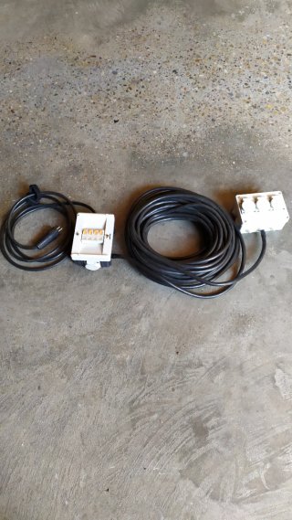 Manguera Iluminación con Automáticos 25m