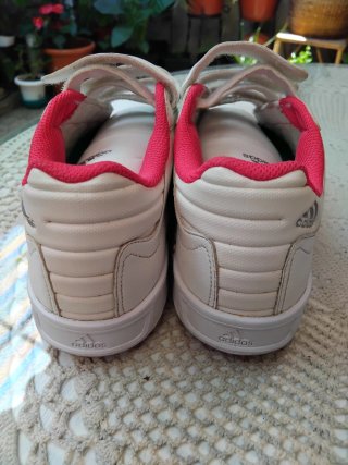 Zapatillas Adidas Mujer Velcro Blancas Rosas