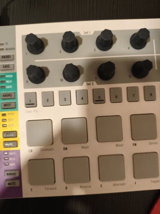 Arturia beatstep pro