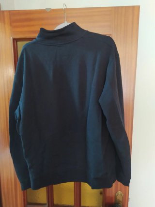 Sudadera Zara cuello cremallera azul marino