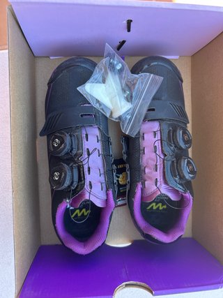 Zapatillas MTB Liv SPD Alta Gama Morado N36