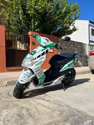 Yamaha Jog RR en muy buen estado PRECIO NEGOCIABLE