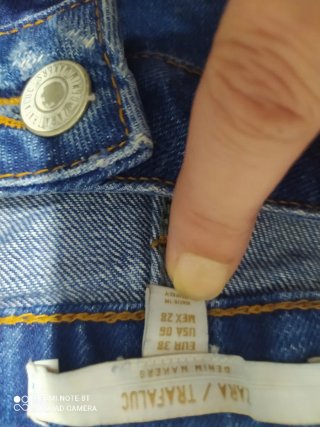 Pantalón corto Zara