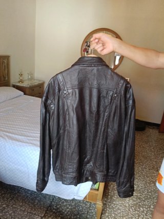 Chaqueta de piel marrón Talla L/XL