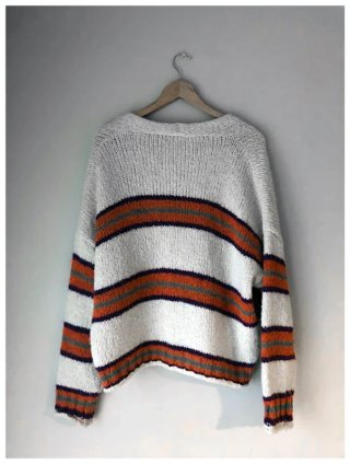 Chaqueta de punto con rayas.
