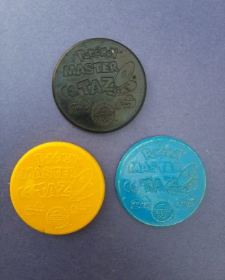 Pokémon tazos holográficos