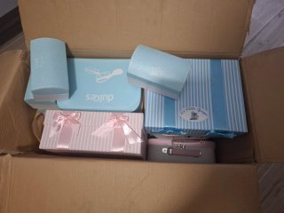 Cajas de Regalo Azul y Rosa.  NUEVAS. 2.50€ Unidad