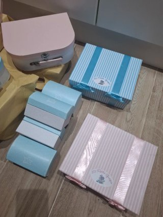 Cajas de Regalo Azul y Rosa.  NUEVAS. 2.50€ Unidad
