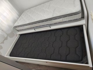Cama nido con armario y baldas