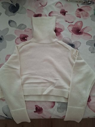 Jersey cuello alto blanco