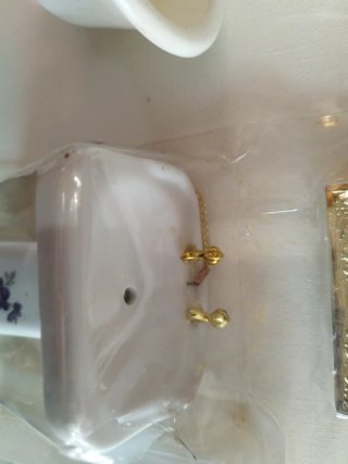 Bagno in miniatura per case delle bambole