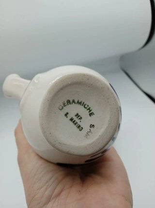 Tris broccje vini negri ceramica s.marino alte 8,5