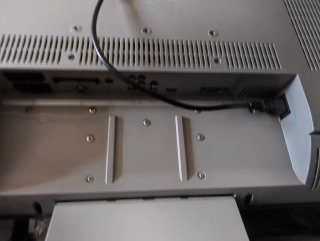 Televisor OKI Negro