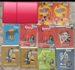 Libros de 1º eso  genios revuela cada uno 10 euros