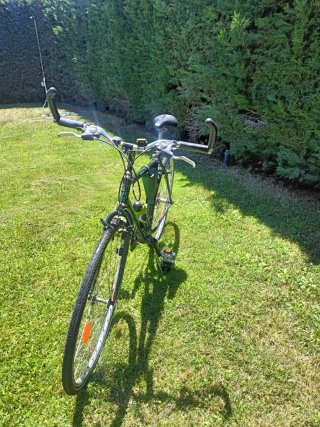 Bicicleta super BH metro rock
