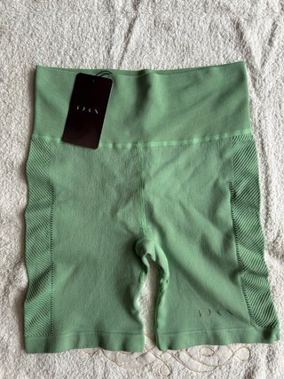 Conjunto deportivo yoga verde
