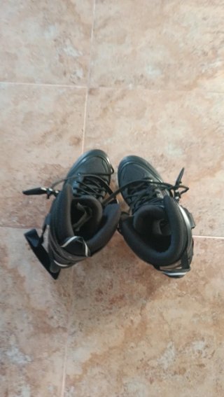 Patines en línea negros talla 42
