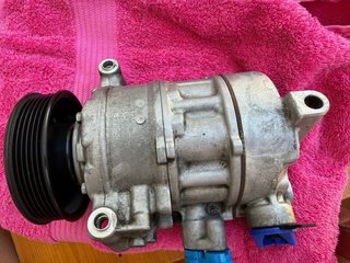 Compresor aire acondicionado audi/ seat/ vw