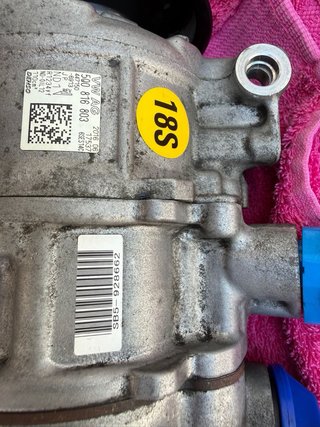Compresor aire acondicionado audi/ seat/ vw