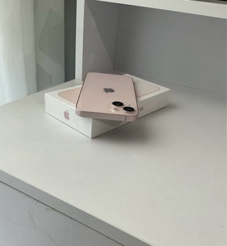iPhone 13 Rosa
