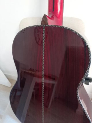 Guitarra Flamenca Autoamplificada Roja
